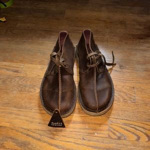 Clarks desert trek Beeswax size Us 8